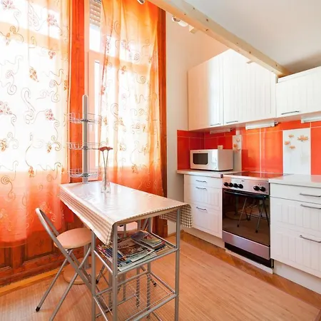 Magic Nest * Budapest